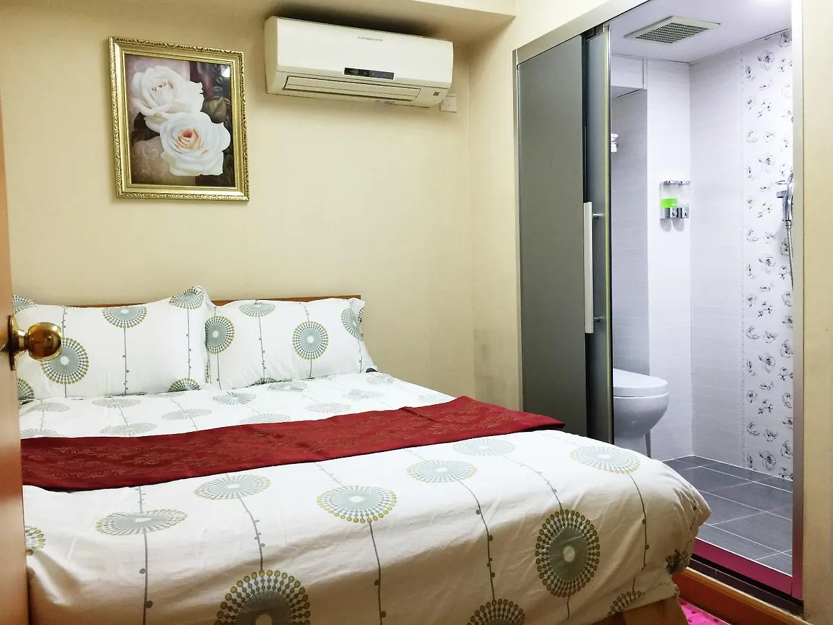 Hong Kong Tai San Guest House contacts